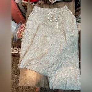 Women’s sweatpants